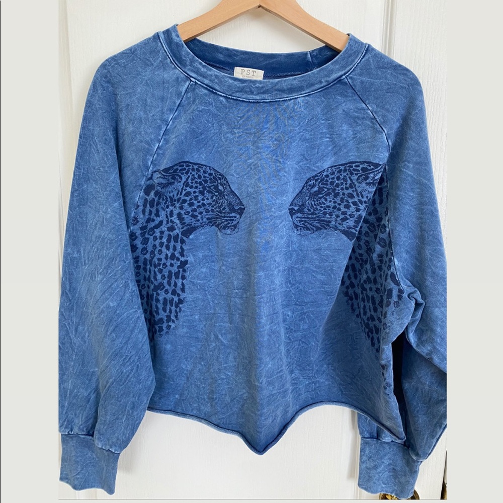 PST leopard Sweater Size L